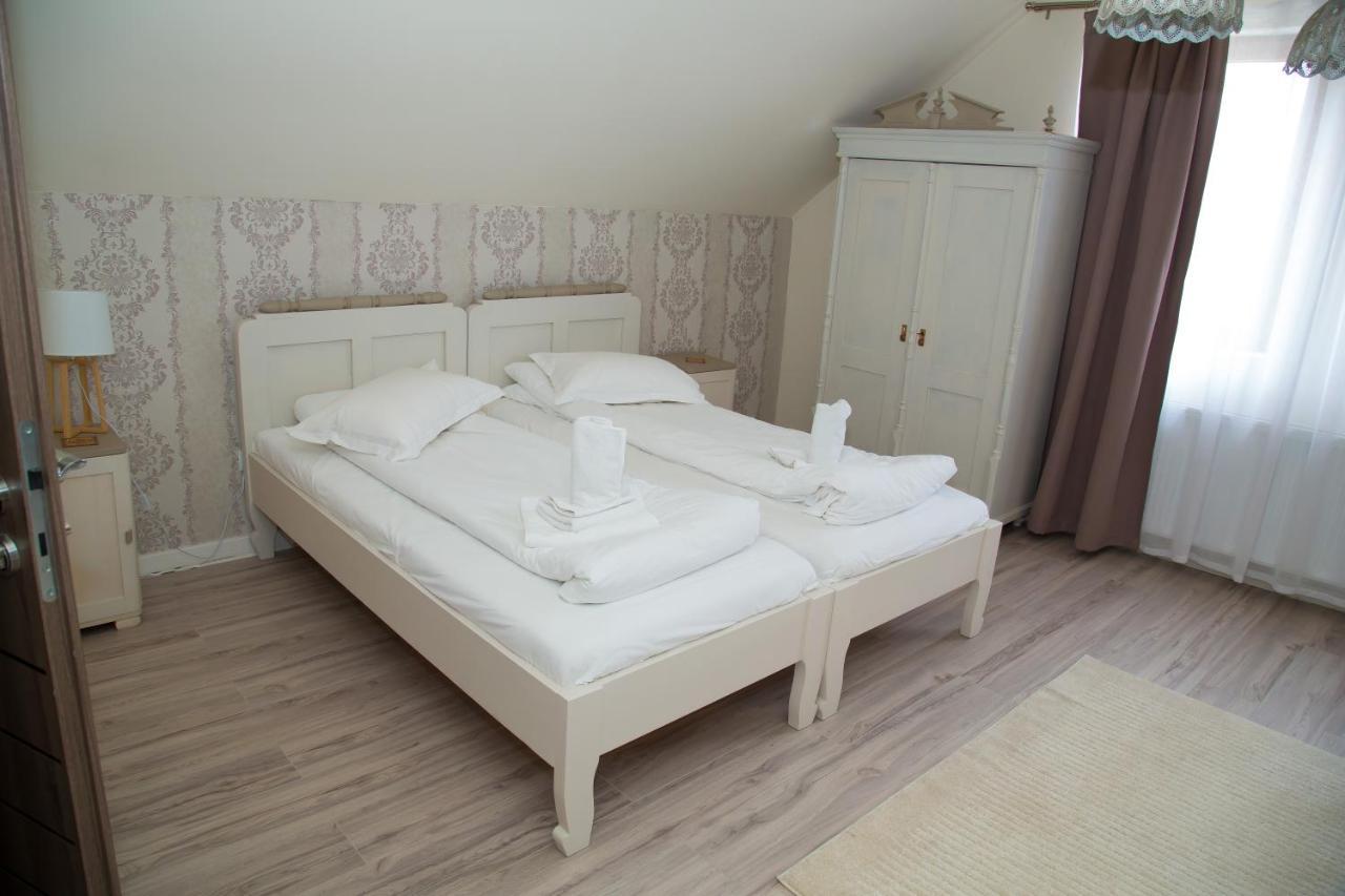 Cosbuc Residence & Villa Sighisoara Bagian luar foto